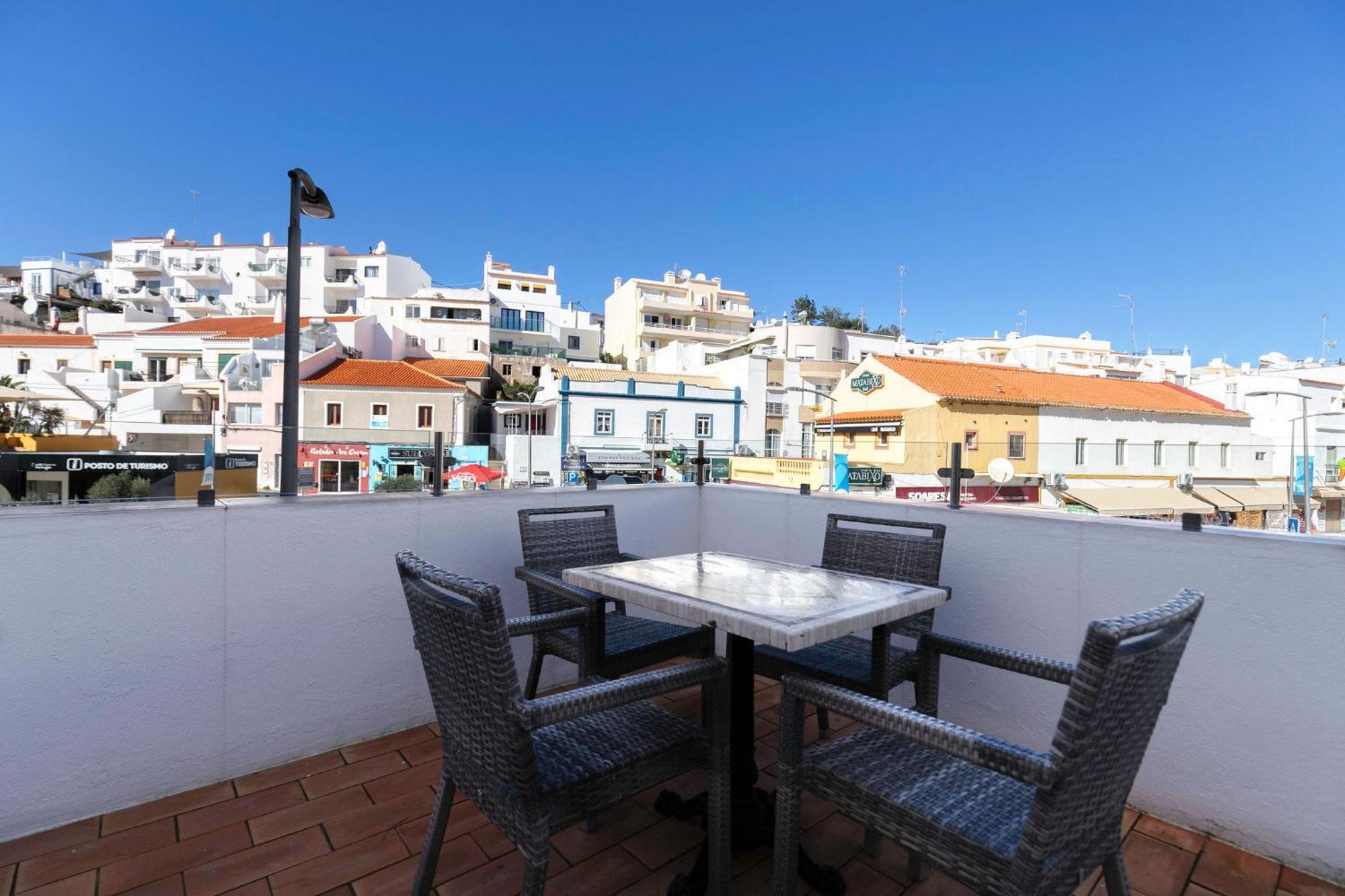 Hotel Carvoeiro Plaza 3*