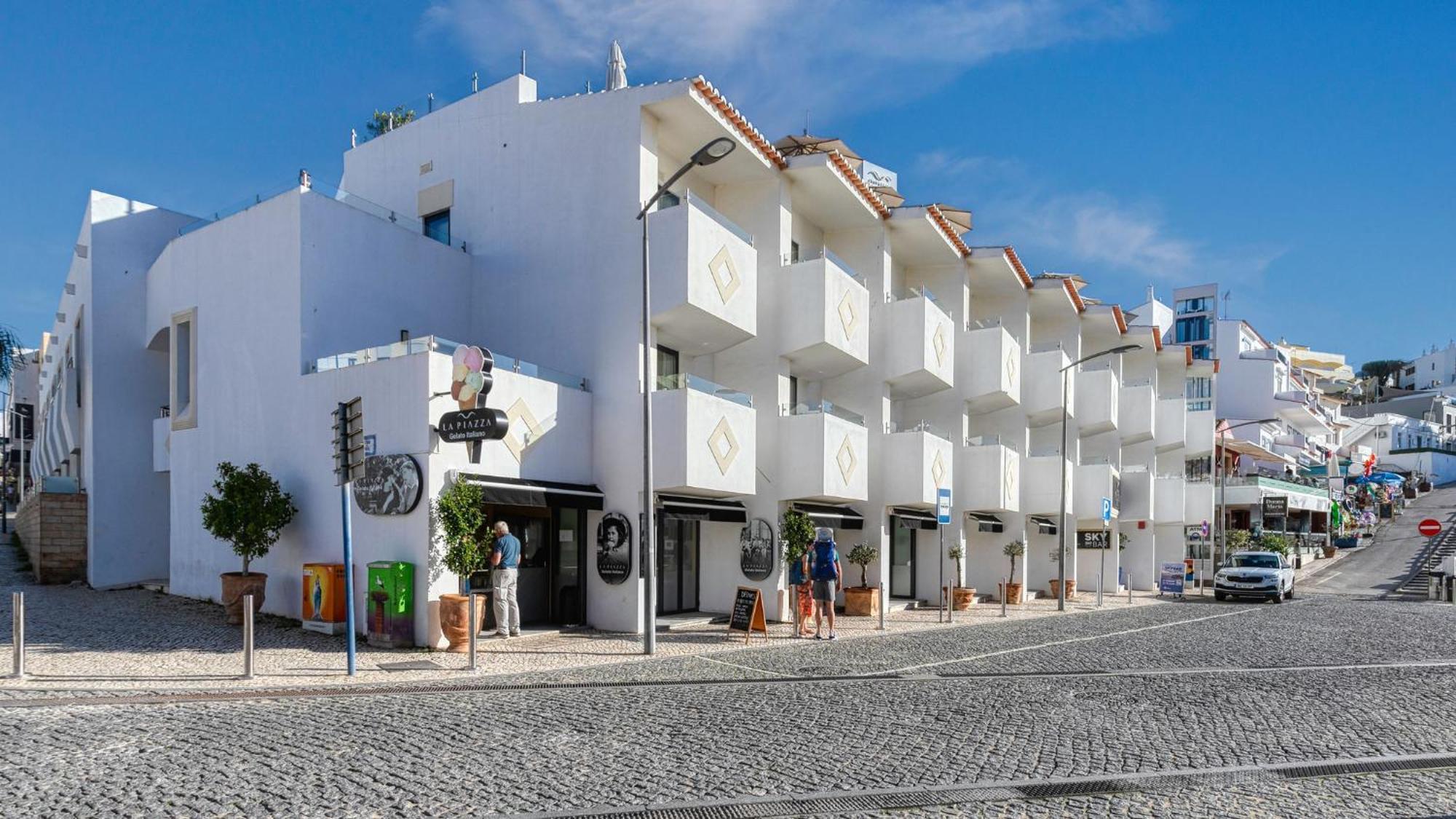 Carvoeiro Plaza 3*