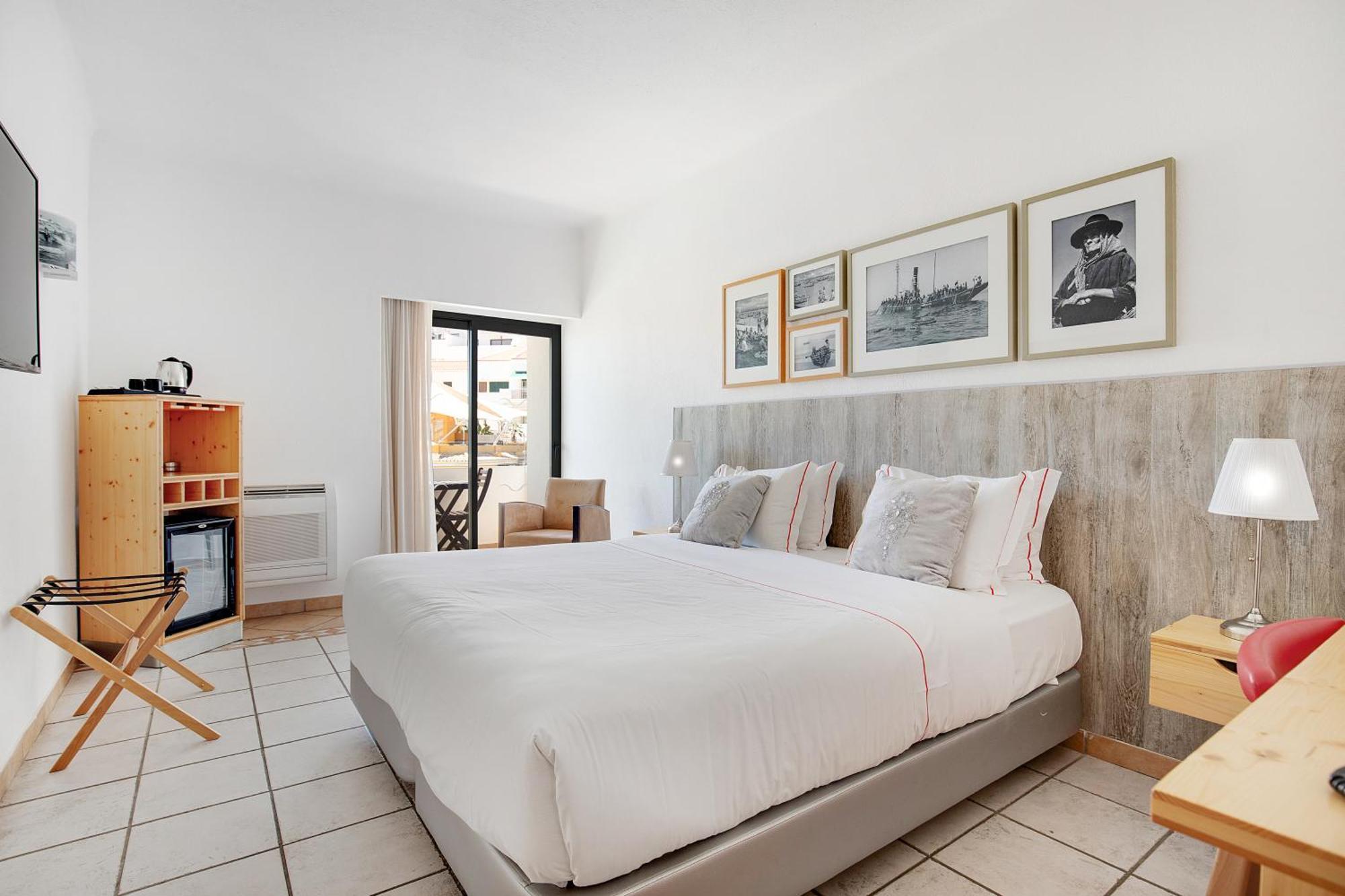 Carvoeiro Plaza Hotel 3*